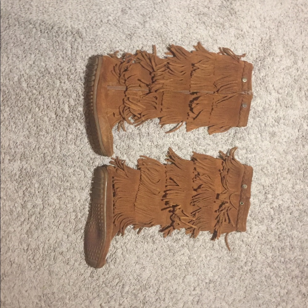 Indian Style Fringe Boots